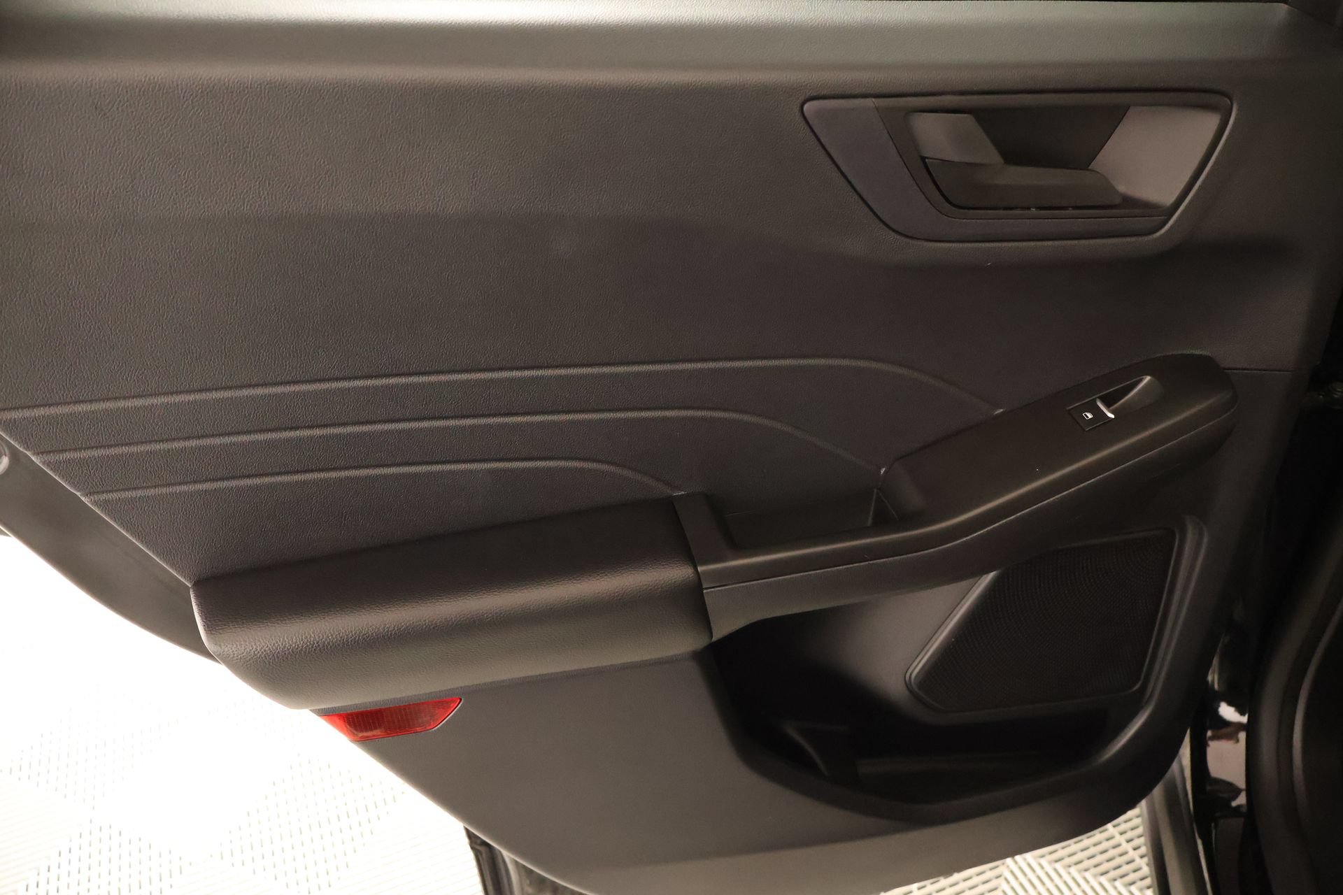Used 2022 Ford Escape SE FWD image 15