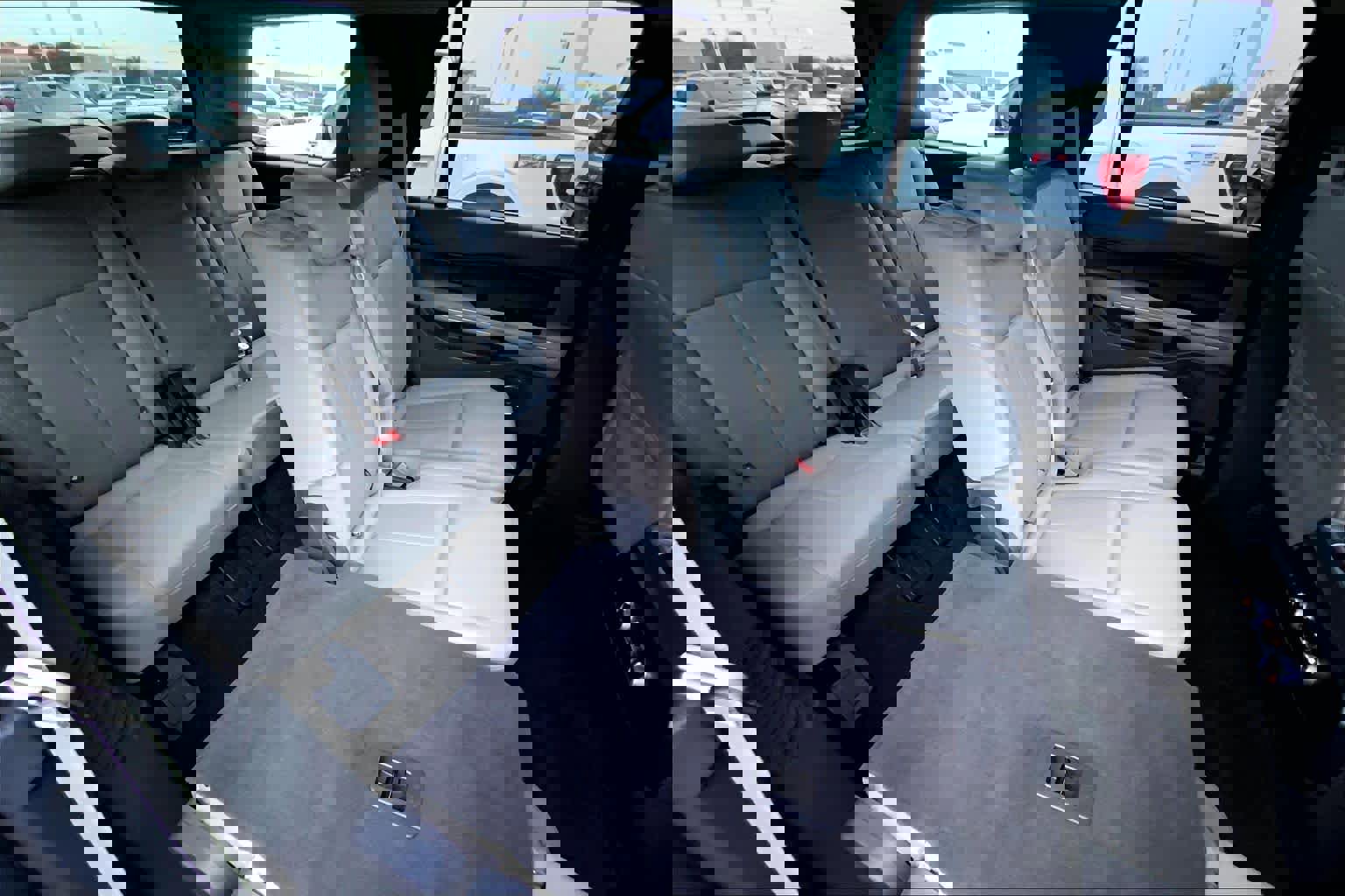 Certified 2021 Ford Expedition XLT image 17