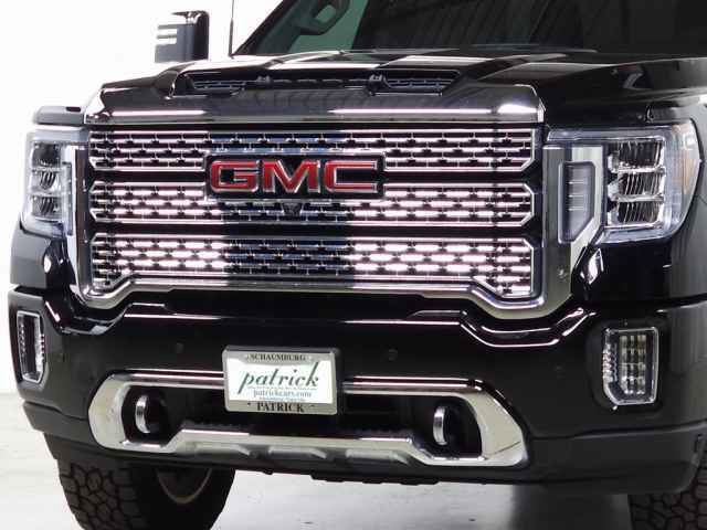 Used 2023 GMC Sierra 3500 Denali image 3