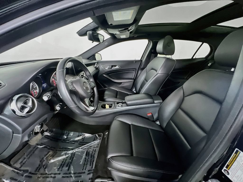 Used 2020 Mercedes-Benz GLA 250 4MATIC image 18