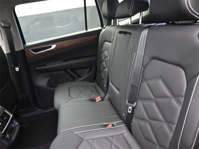 New 2026 Volkswagen Atlas SE image 10