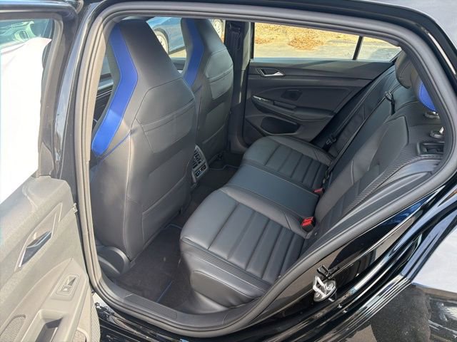 New 2026 Volkswagen Golf 2.0T image 18