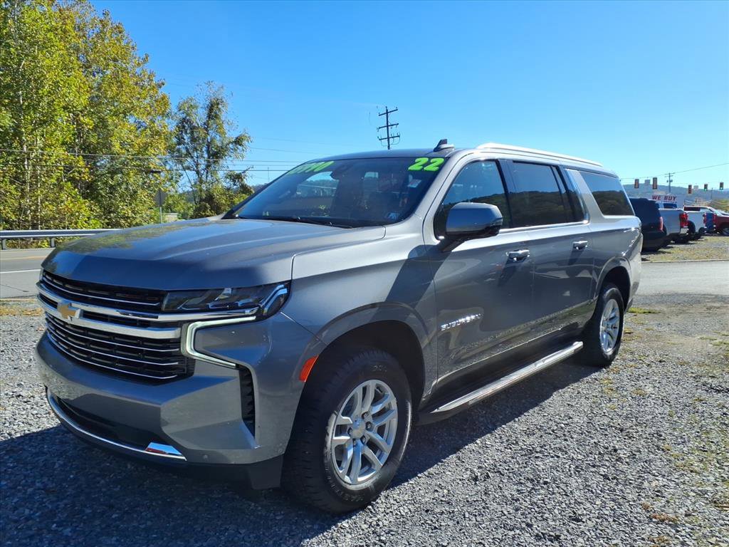 Used 2022 Chevrolet Suburban LT w/ Luxury Package