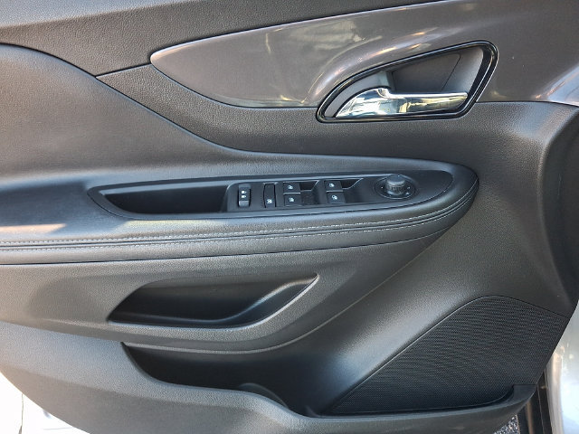 Used 2020 Buick Encore Preferred w/ Safety Package FWD image 12
