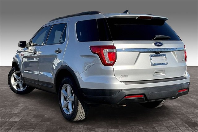 Used 2019 Ford Explorer Base w/ Class III Trailer Tow Package image 12