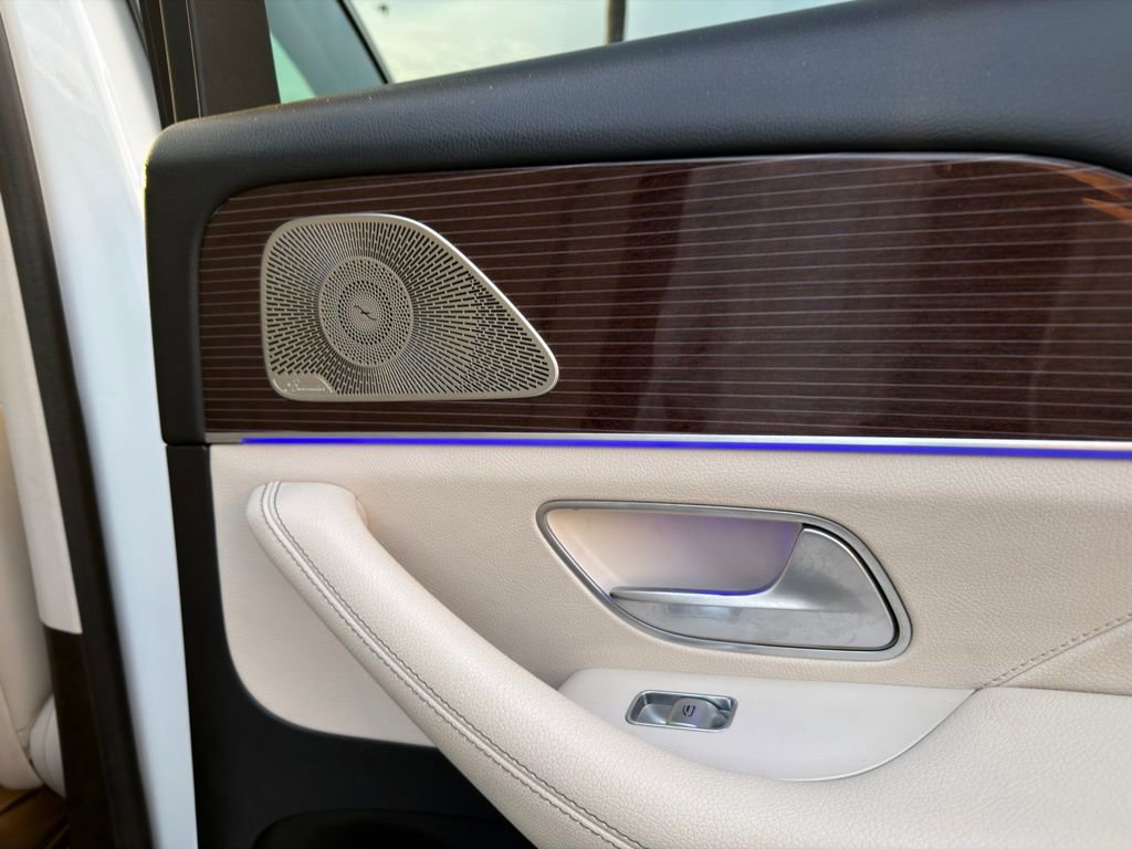 Used 2022 Mercedes-Benz GLE 350 w/ Premium Package image 39