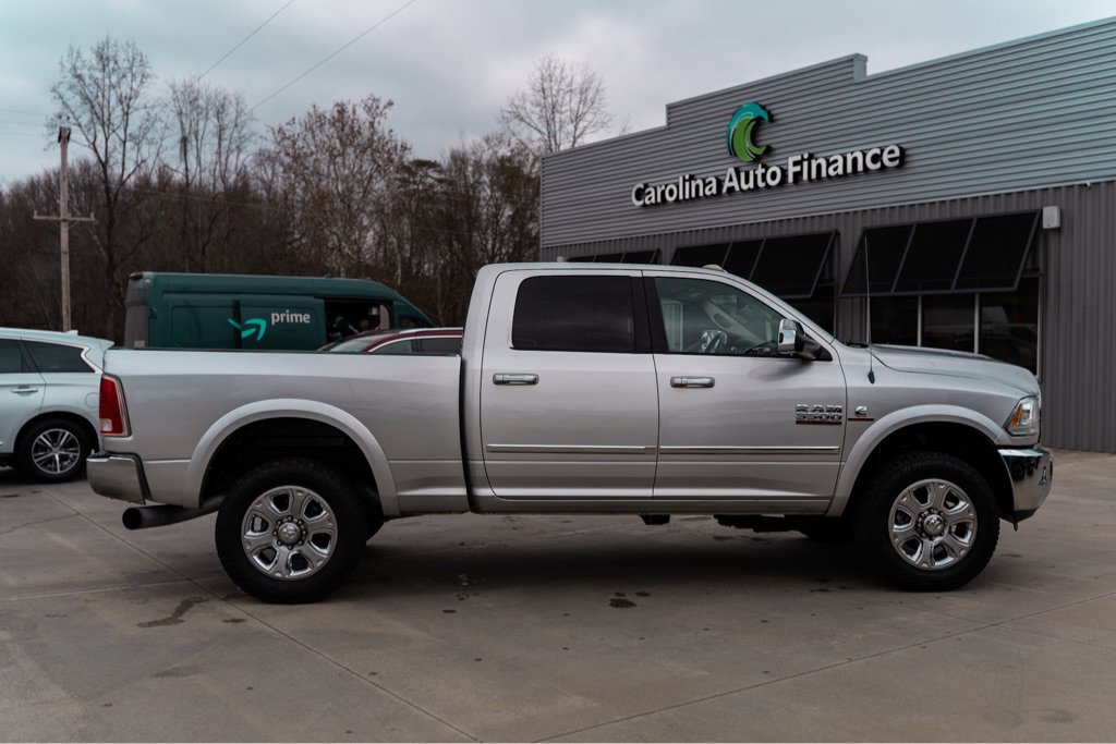 Used 2013 RAM 3500 Laramie w/ Convenience Group image 3