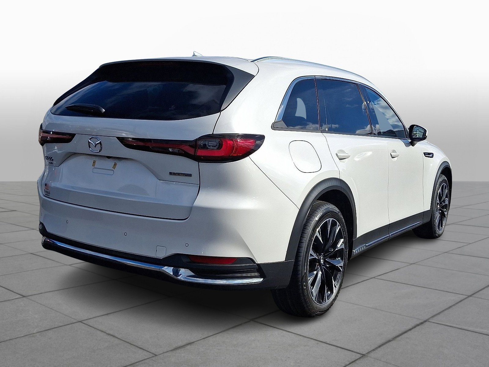 Certified 2024 MAZDA CX-90 Plug-In Hybrid w/ Premium Pkg image 6