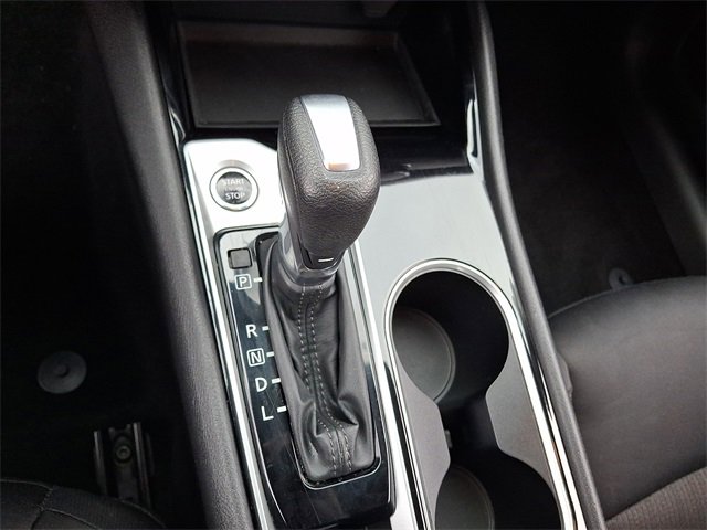 Used 2024 Nissan Altima 2.5 SV image 15