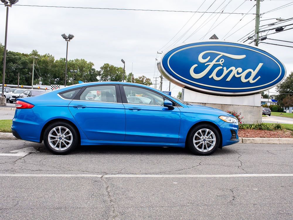 Certified 2020 Ford Fusion SE