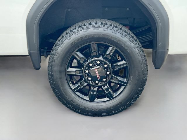Used 2025 GMC Sierra 3500 AT4 w/ AT4 Premium Plus Package AWD/4WD image 39