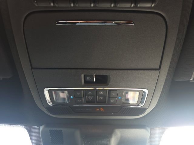 Used 2023 Ford F150 Raptor w/ Raptor 37 Performance Package image 32