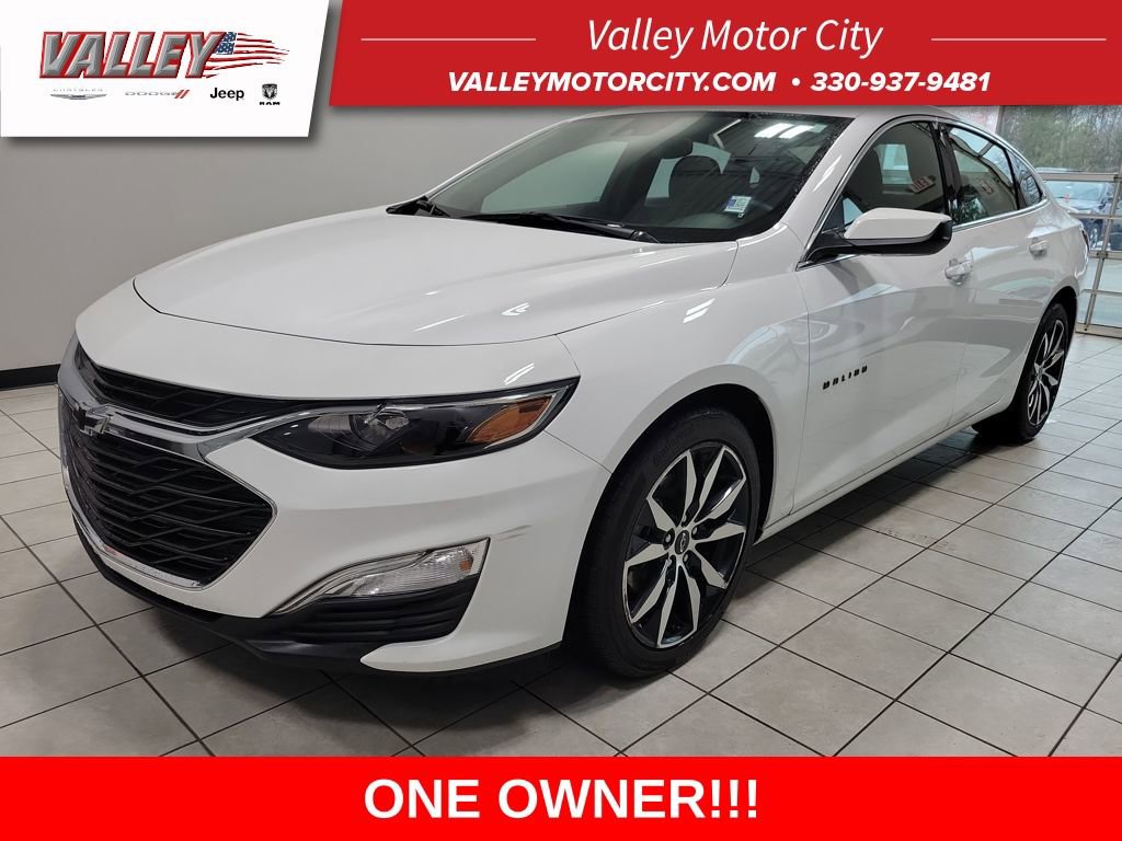 Used 2024 Chevrolet Malibu RS w/ LPO, Floor Liner Package image 1