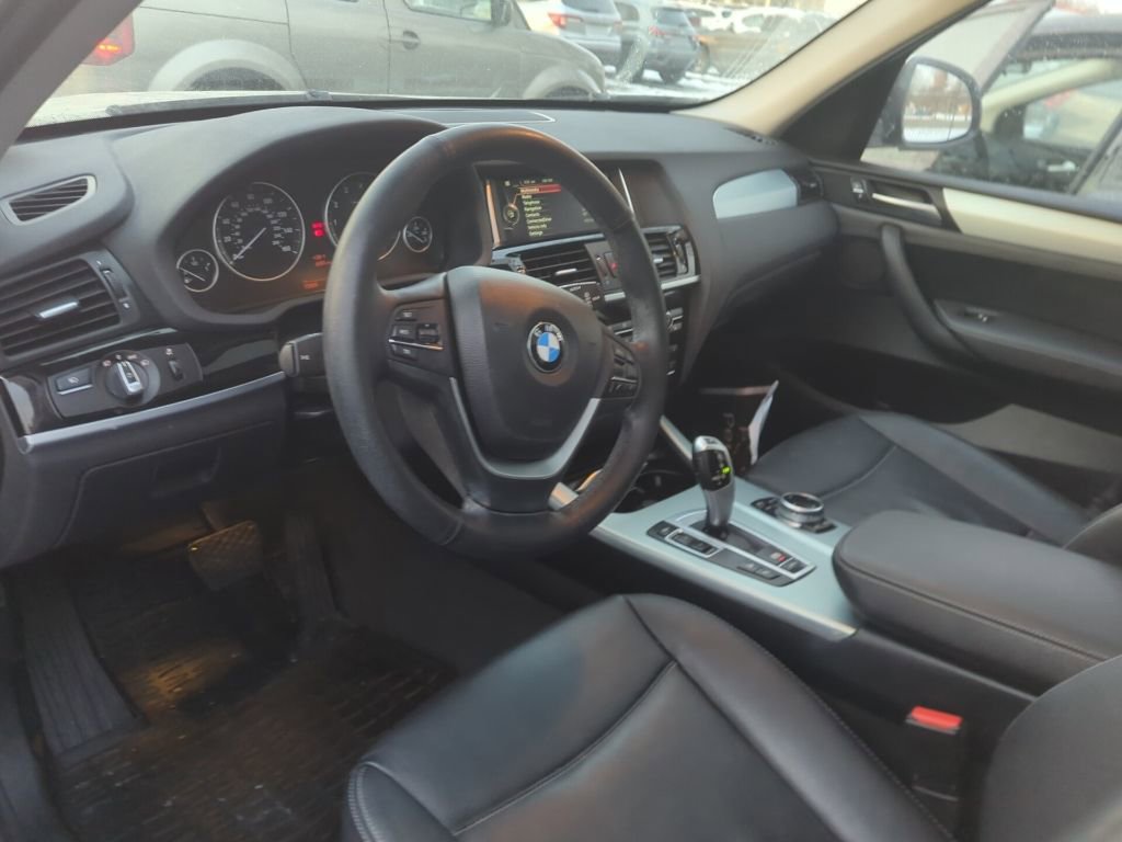 Used 2015 BMW X3 xDrive28i image 9