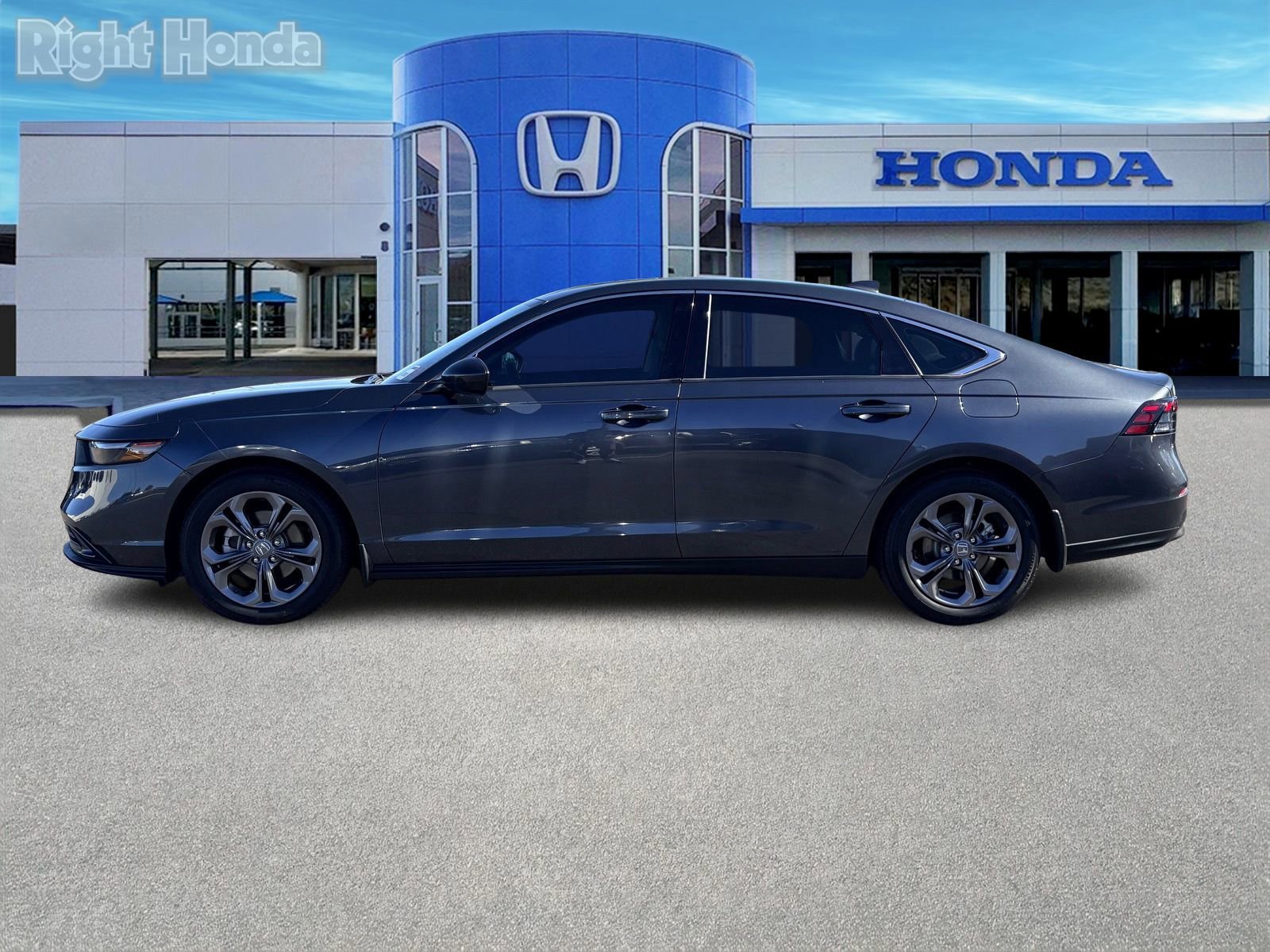 Certified 2023 Honda Accord EX image 4