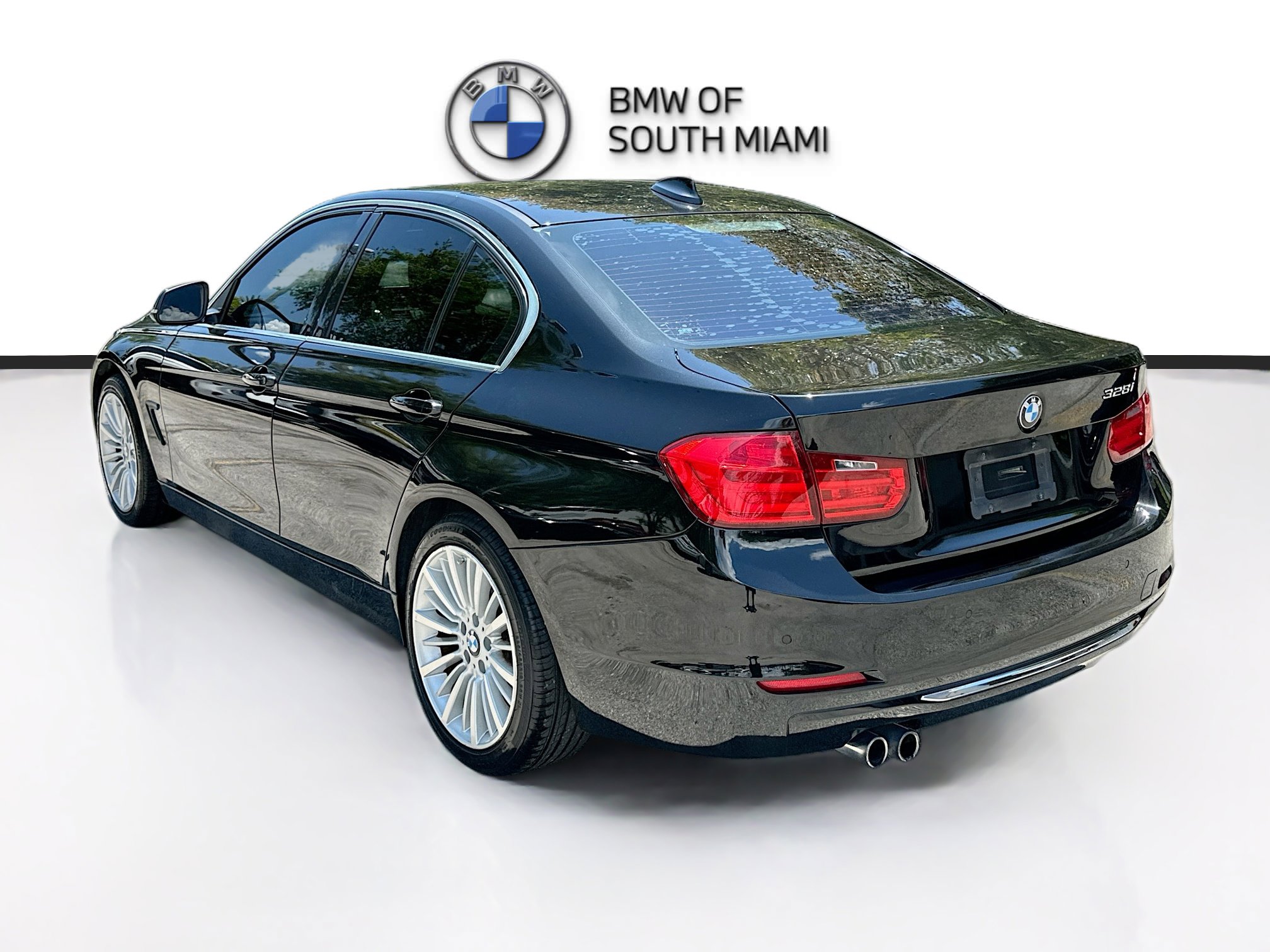 Used 2014 BMW 328i Sedan RWD image 5