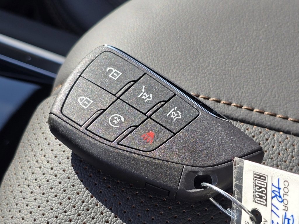 New 2026 Chevrolet Suburban High Country image 21