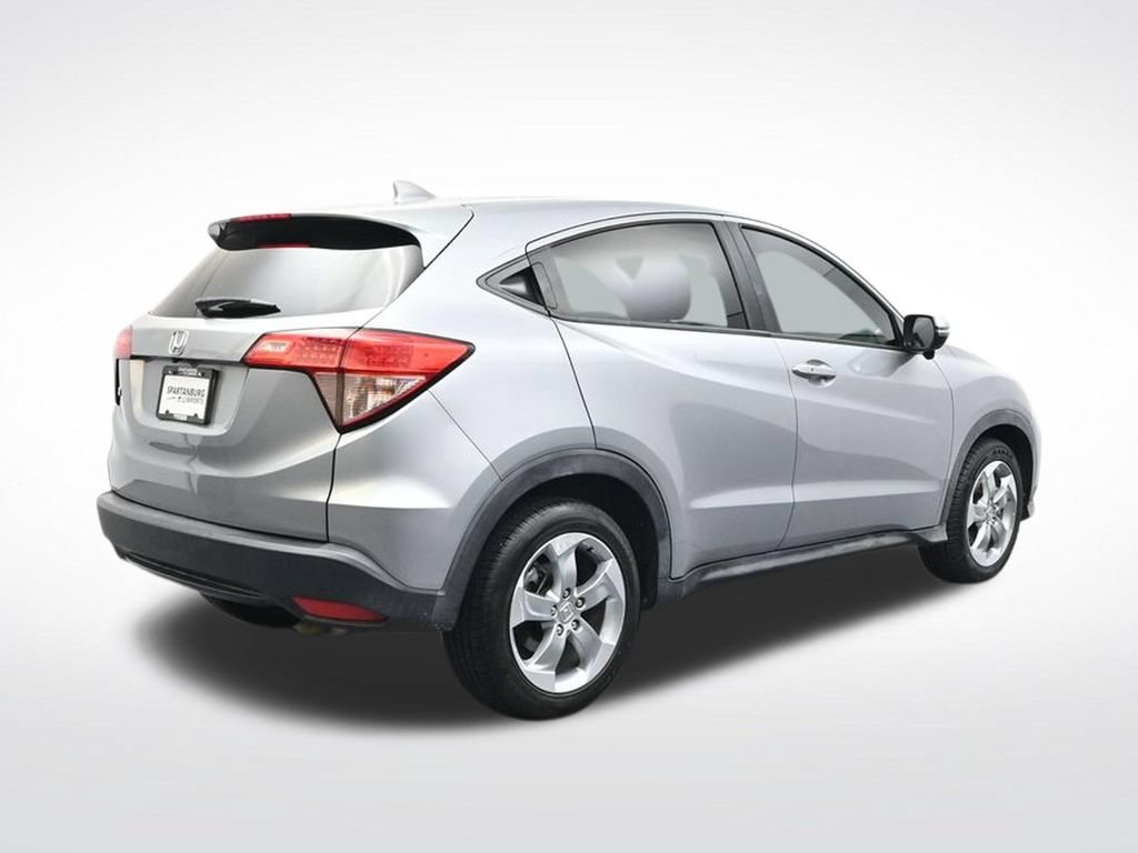 Used 2017 Honda HR-V EX image 8