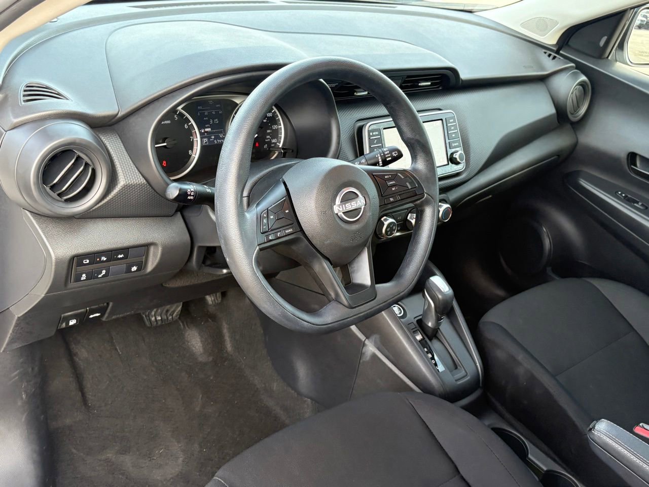 Certified 2025 Nissan Kicks Play S FWD image 16