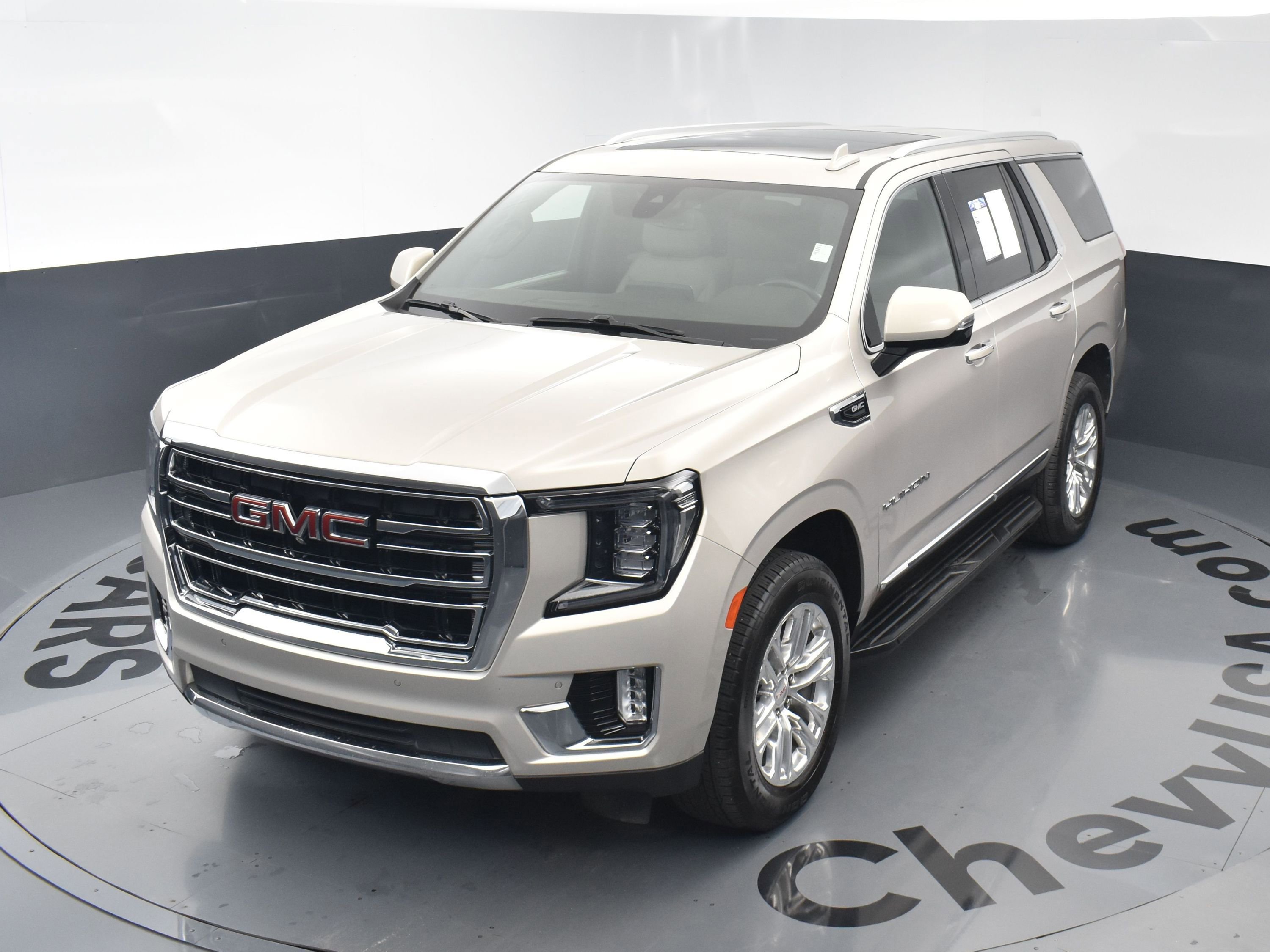 Used 2021 GMC Yukon SLT w/ SLT Premium Package image 31