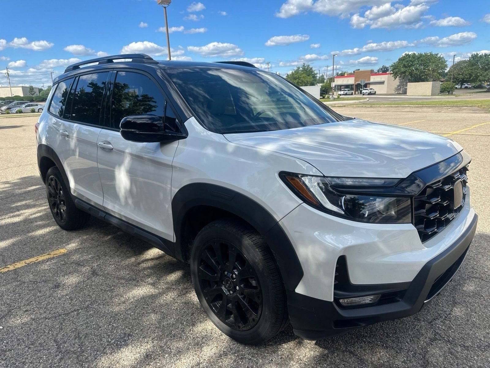 Used 2022 Honda Passport Elite image 13