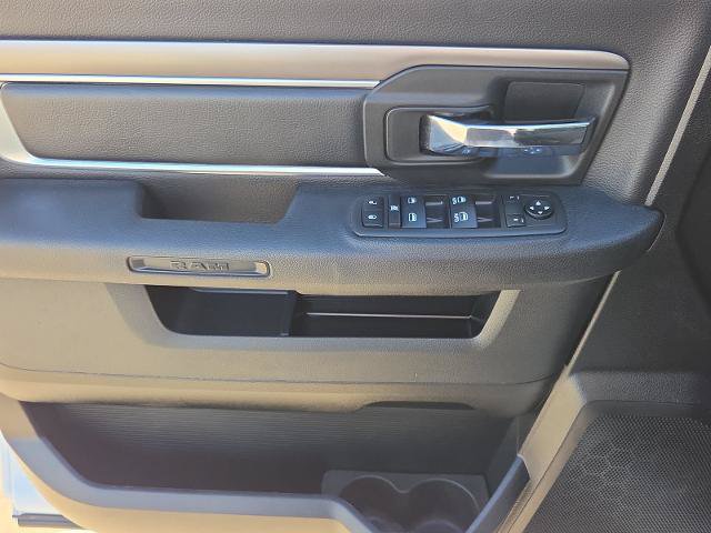 Used 2024 RAM 1500 Warlock AWD/4WD image 19