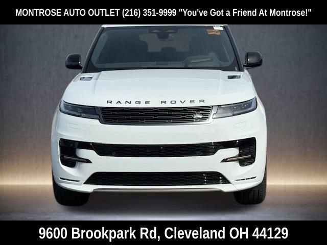 New 2025 Land Rover Range Rover Sport Dynamic SE image 8