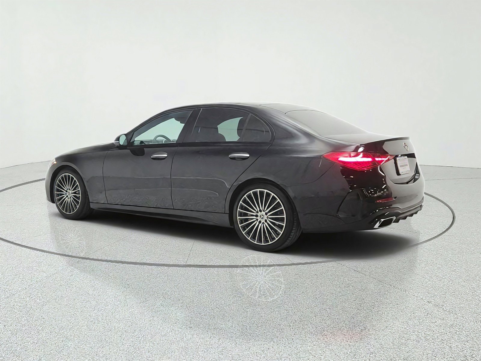 Used 2023 Mercedes-Benz C 300 Sedan image 7