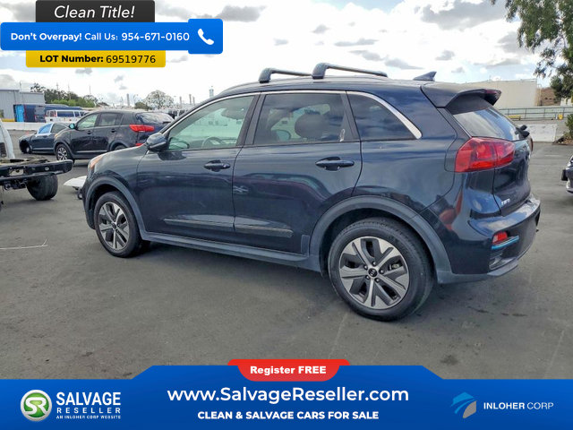 Used 2020 Kia Niro EX FWD image 3