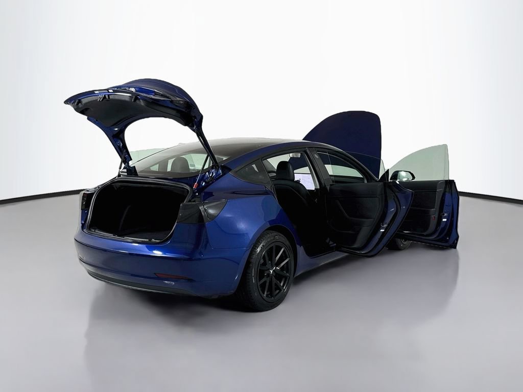 Used 2020 Tesla Model 3 Standard Range RWD image 28