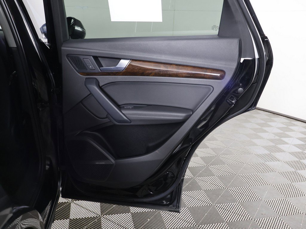 Used 2020 Audi Q5 2.0T Premium Plus image 27