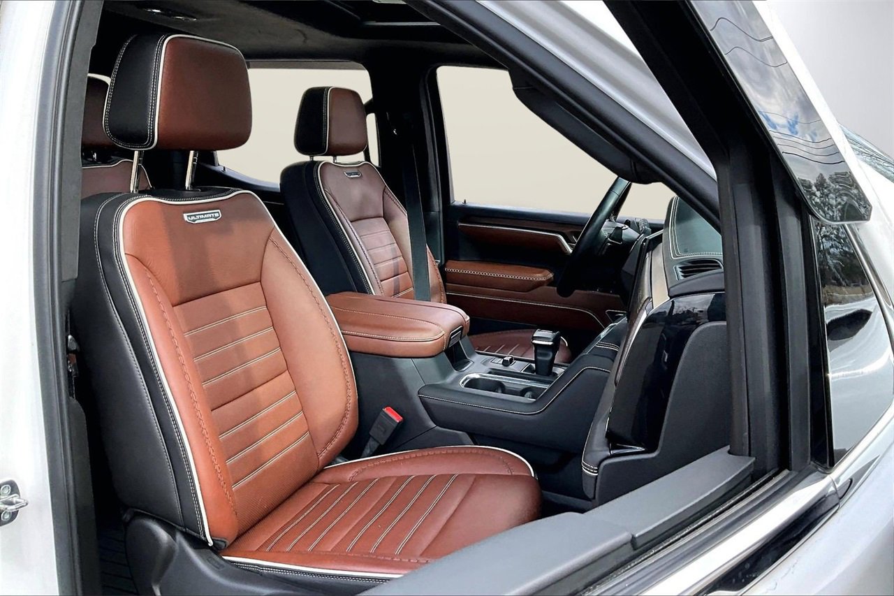 Used 2023 GMC Sierra 1500 Denali Ultimate image 24