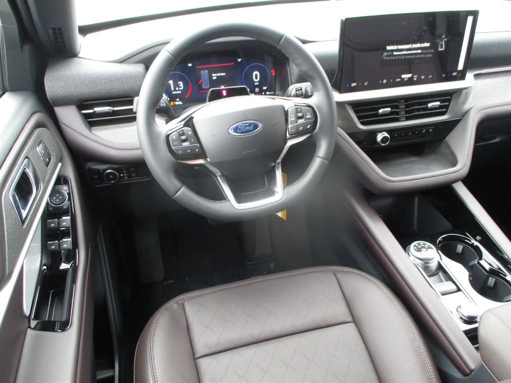 New 2026 Ford Explorer Platinum image 14