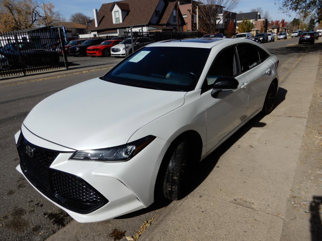Used 2019 Toyota Avalon XSE w/ Carpet Mat Package image 8