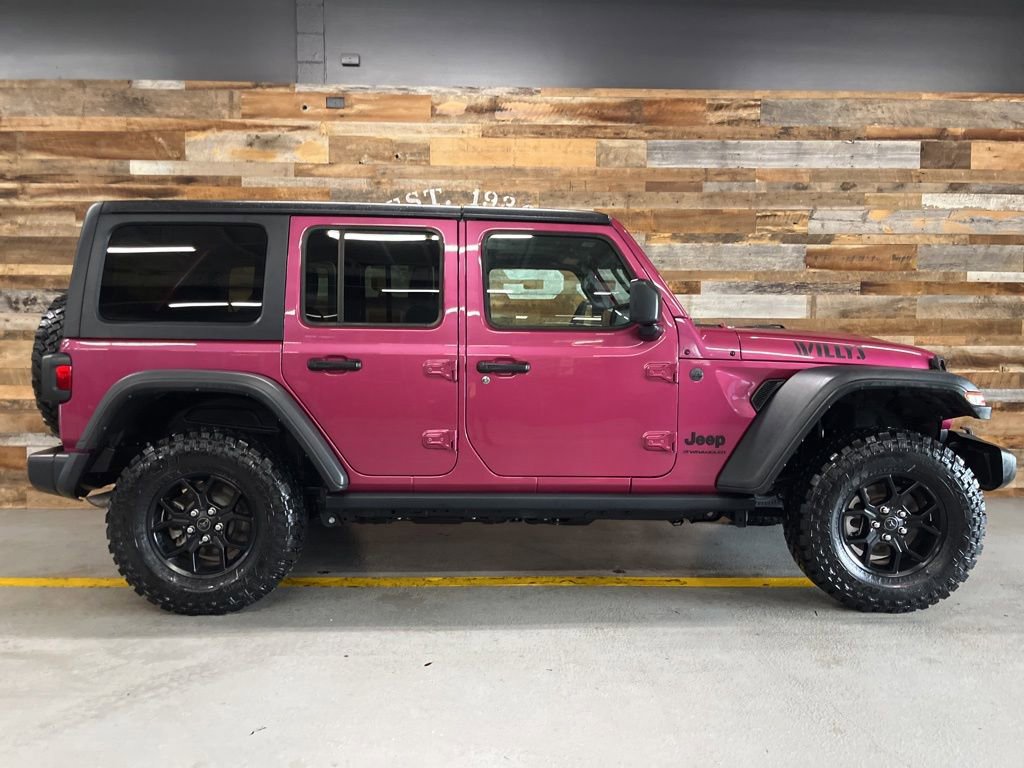 Used 2024 Jeep Wrangler Unlimited Sport AWD/4WD image 37