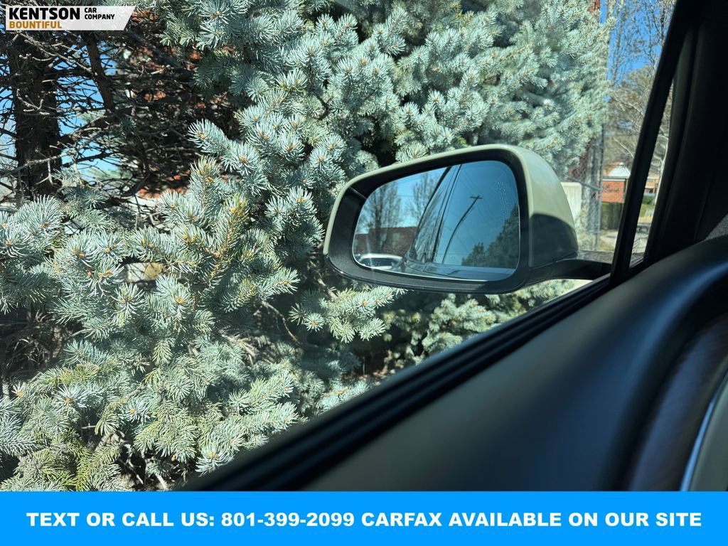 Used 2023 Tesla Model X image 21