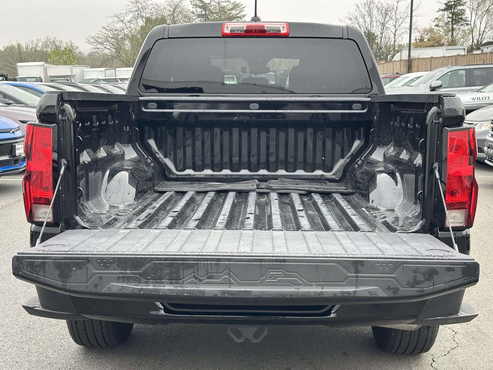 Certified 2024 Chevrolet Colorado W/T image 24