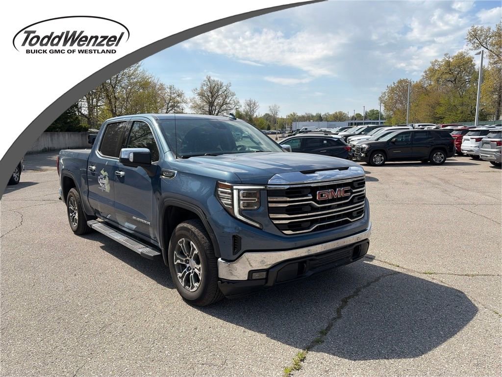 Used 2024 GMC Sierra 1500 SLT w/ SLT Convenience Package AWD/4WD image 1