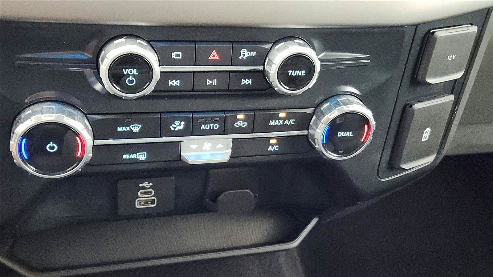 Used 2025 Ford F150 XLT w/ Equipment Group 301A Standard AWD/4WD image 40