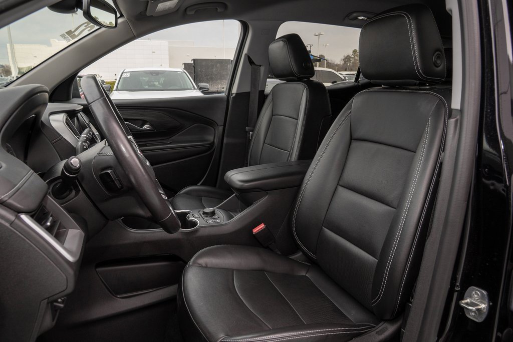 Used 2022 GMC Terrain SLT w/ Tech Package image 14