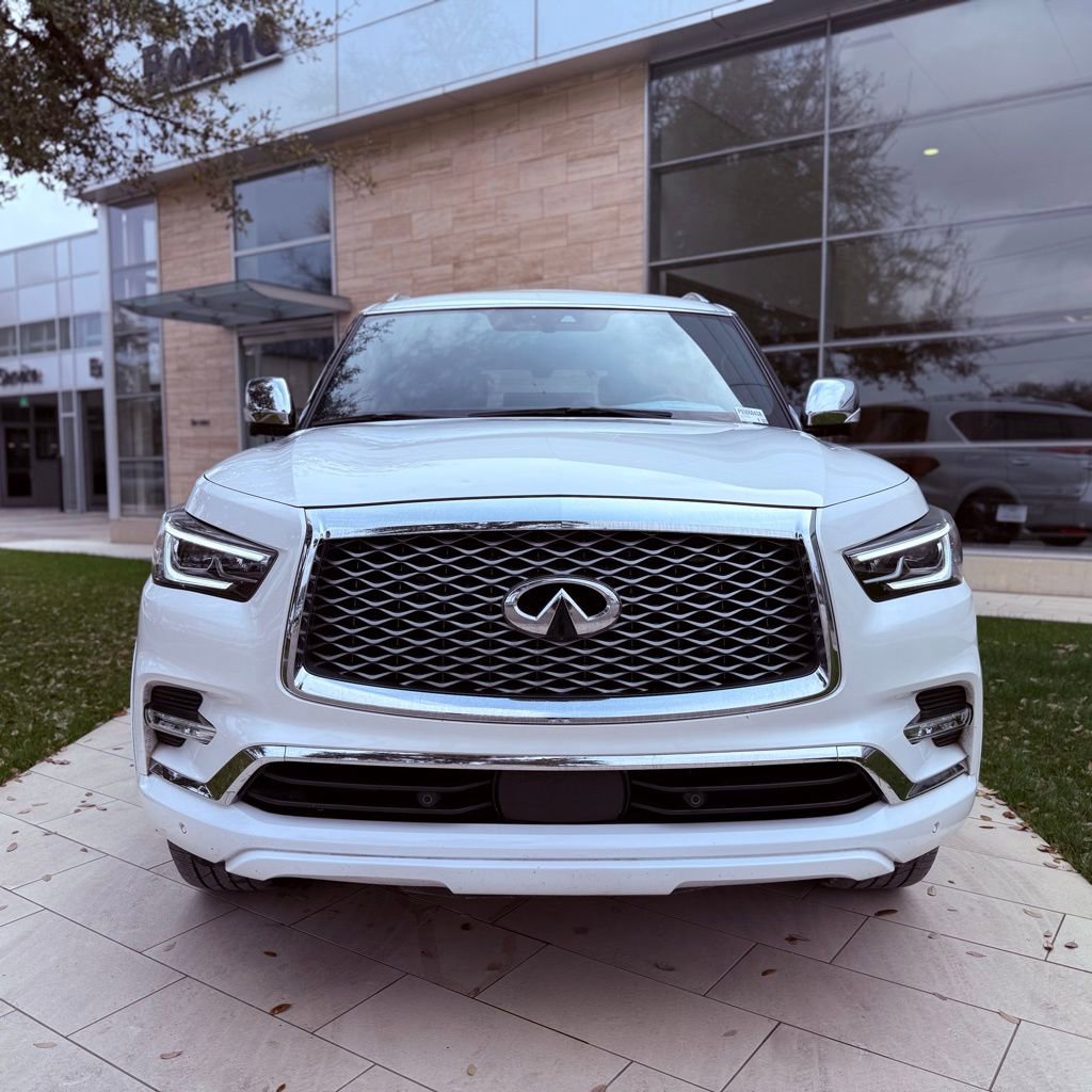 Used 2023 INFINITI QX80 Sensory w/ Cargo Package image 3