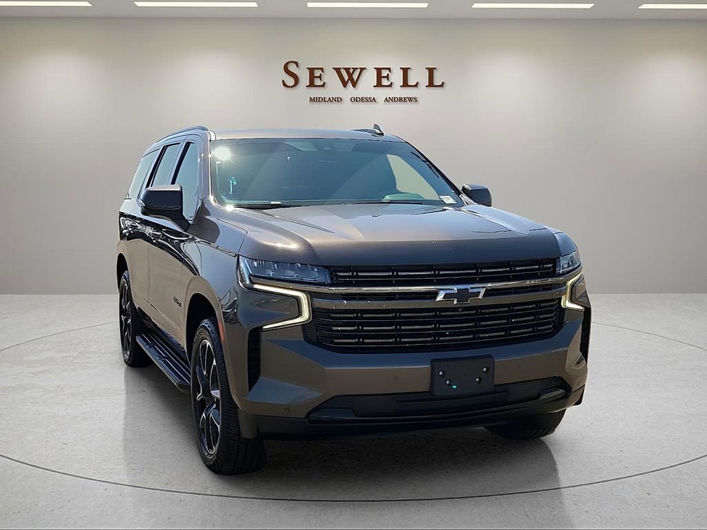 Used 2021 Chevrolet Tahoe RST w/ Luxury Package RWD image 7