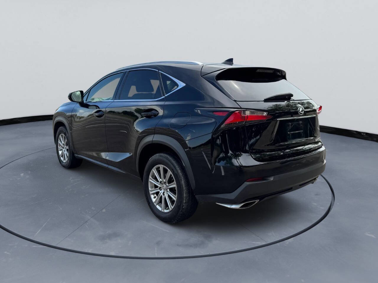 Used 2016 Lexus NX 200t FWD image 8