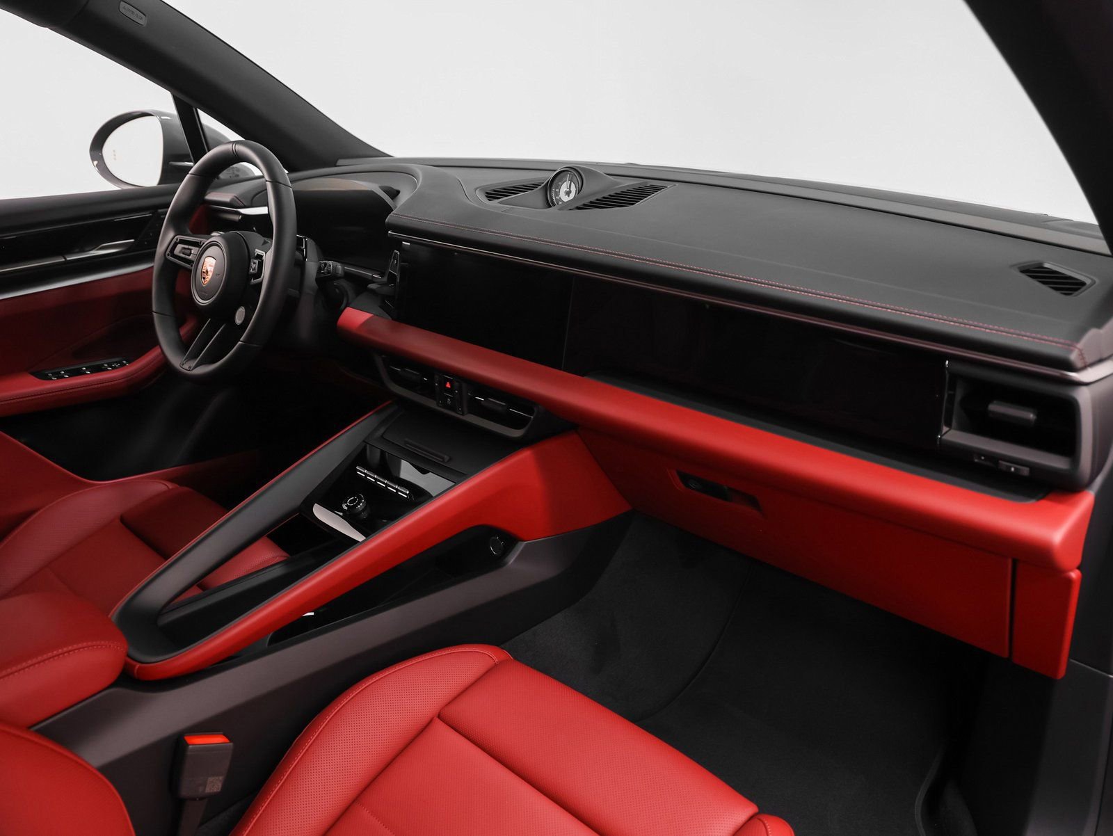 New 2026 Porsche Macan 4 Electric image 26