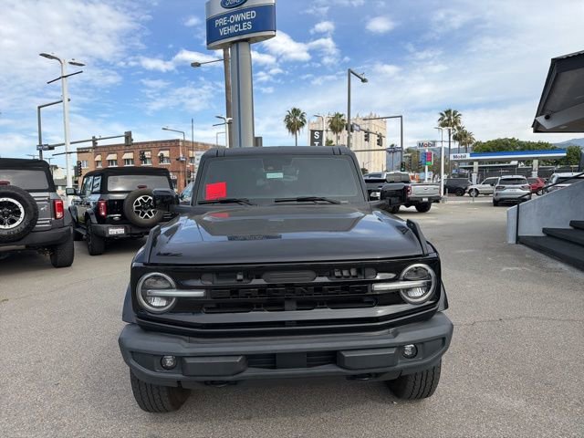 Used 2022 Ford Bronco Outer Banks image 2