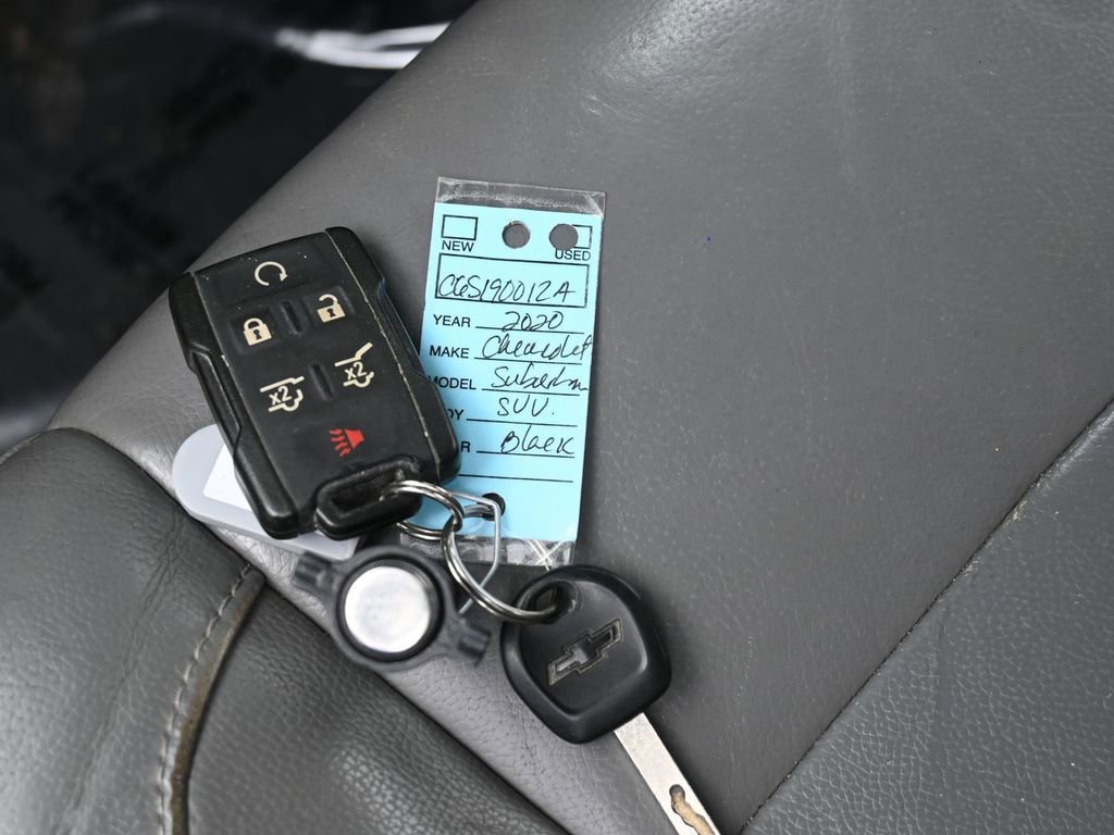 Used 2020 Chevrolet Suburban LT image 18
