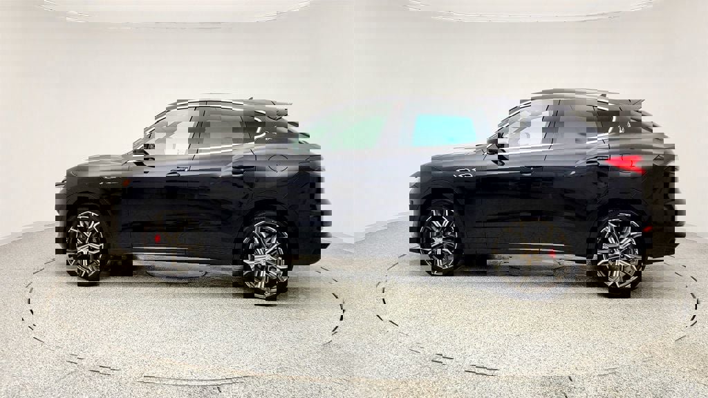 Used 2019 Maserati Levante GTS image 8