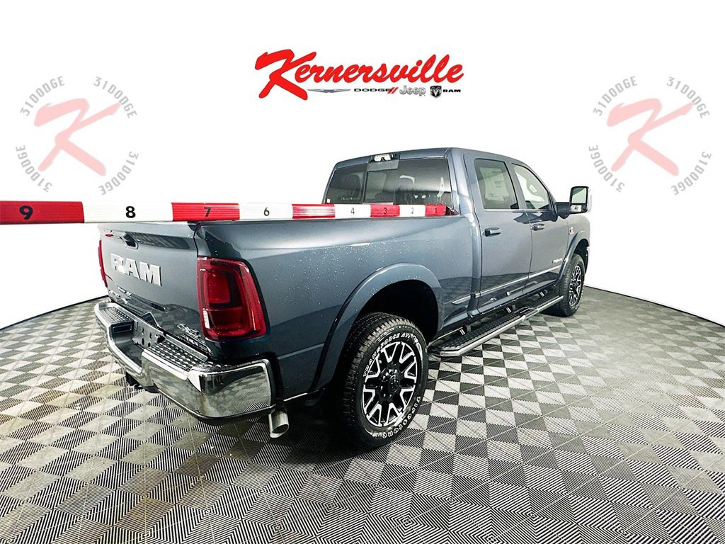 New 2025 RAM 3500 Limited w/ Towing Technology Group image 7