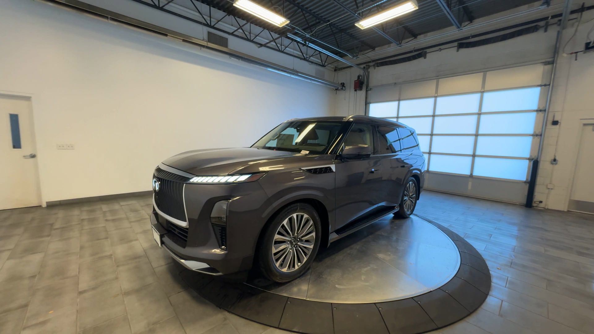 New 2026 INFINITI QX80 Luxe AWD/4WD image 4