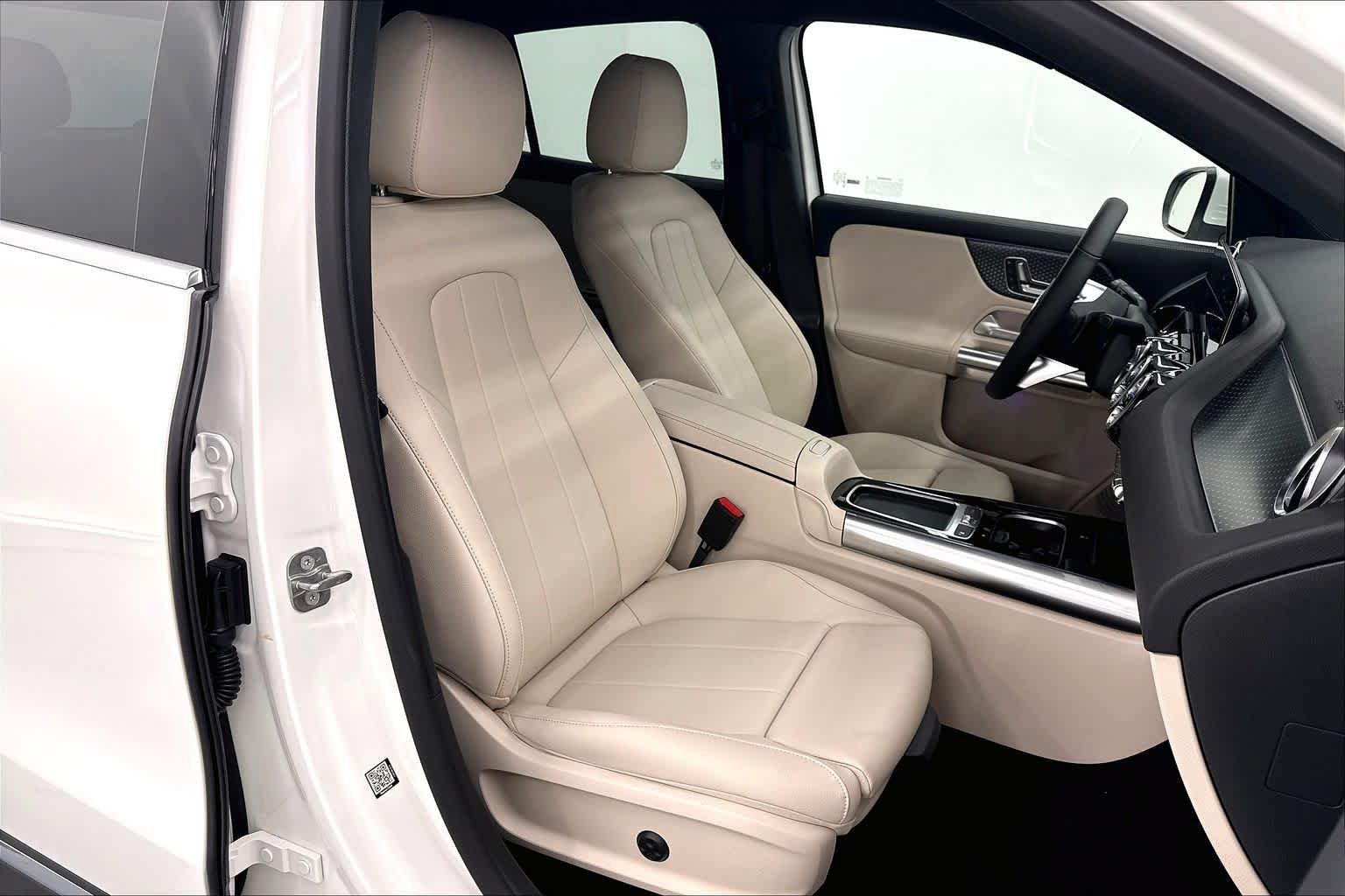 New 2026 Mercedes-Benz GLA 250 image 2